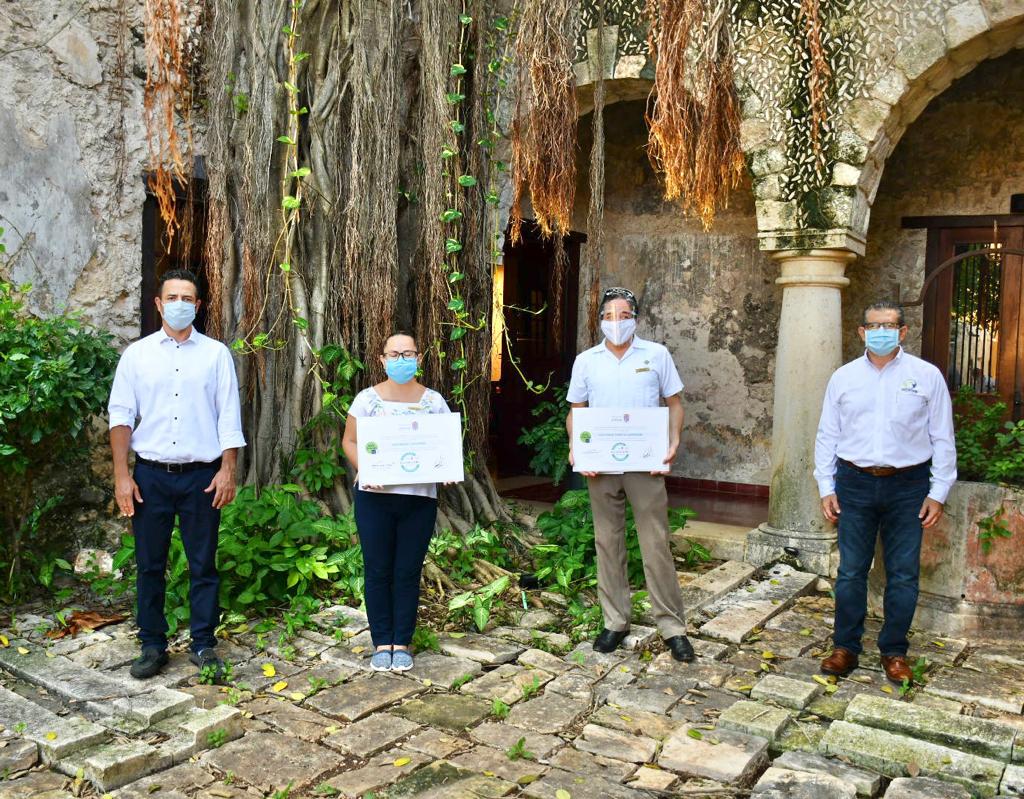 ENTREGA SECTUR Y SALUD CONSTANCIAS Y SELLOS A «EMPRESAS RESPONSABLES»