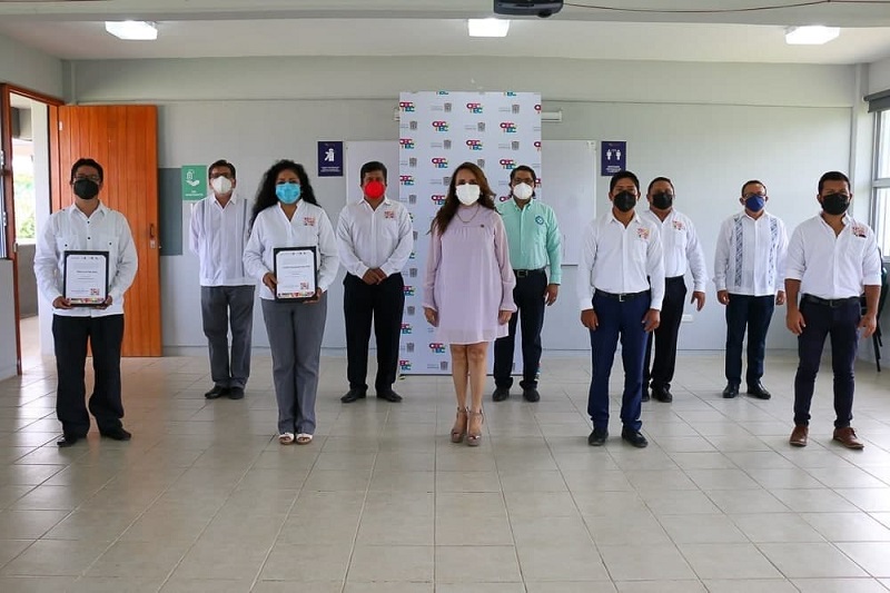 ENTREGA CECYTEC NOMBRAMIENTOS DE PROMOCIÓN VERTICAL, ADMISIÓN Y ADMINISTRATIVOS 