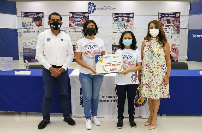 EGRESADOS DEL CECYTEC RECIBIERON BECAS DEL TECNOLÓGICO NACIONAL DE MÉXICO CAMPUS LERMA 
