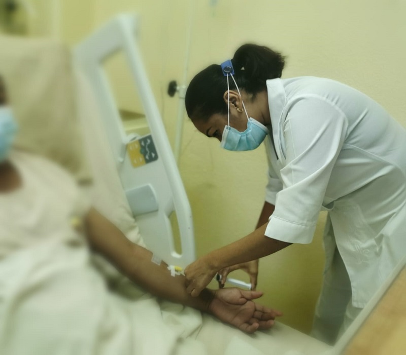 ATENCIÓN GRATUITA A PACIENTES EN LA CLÍNICA DEL DOLOR Y CUIDADOS PALIATIVOS 