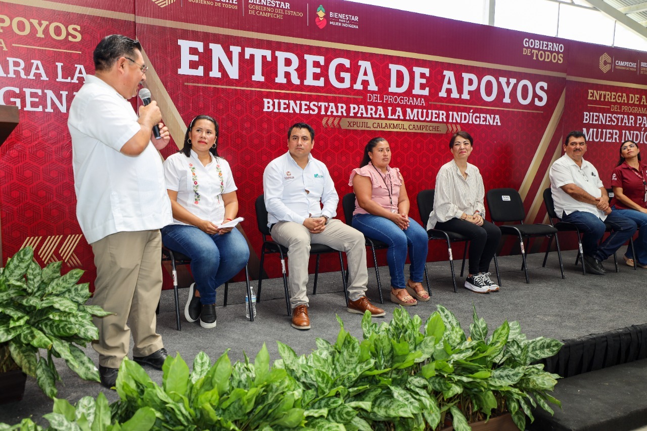 BIENESTAR ENTREGA 1.7 MDP A MUJERES INDÍGENAS DE CALAKMUL