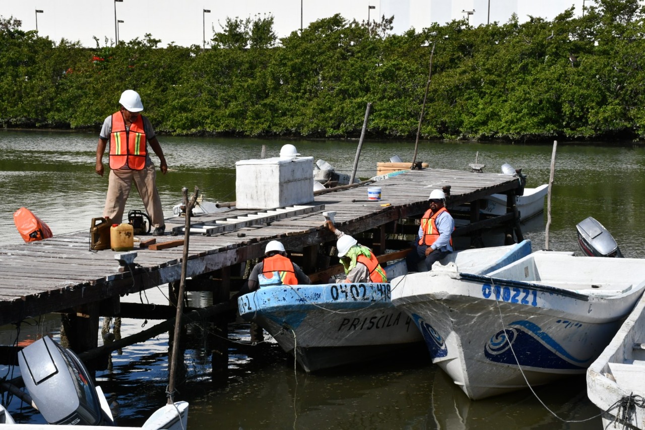 APICAM REALIZA TRABAJOS DE MANTENIMIENTO EN REFUGIO PESQUERO 7 DE AGOSTO